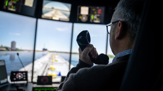 K-Sim GMDSS simulator training scenario